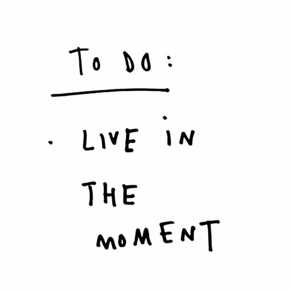 Meet your Posher, Megan 🧘🏻‍♀️ - Picture 5 of 6